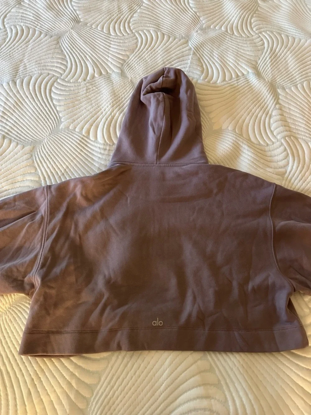 ALO Yoga Dusty Lavender Cropped Hoodie - Picture 3 of 4